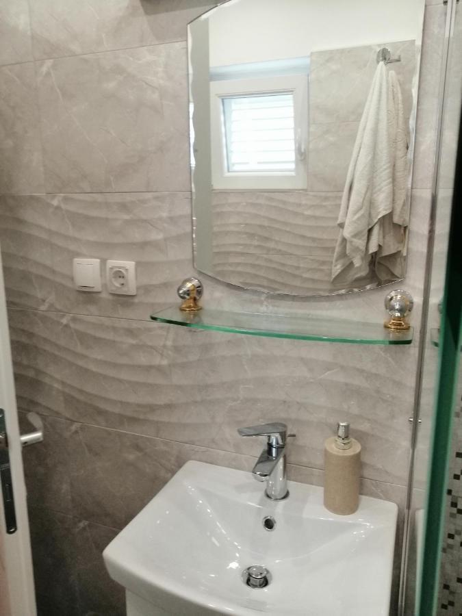Apartman Ivo Apartment Baska Voda Ngoại thất bức ảnh